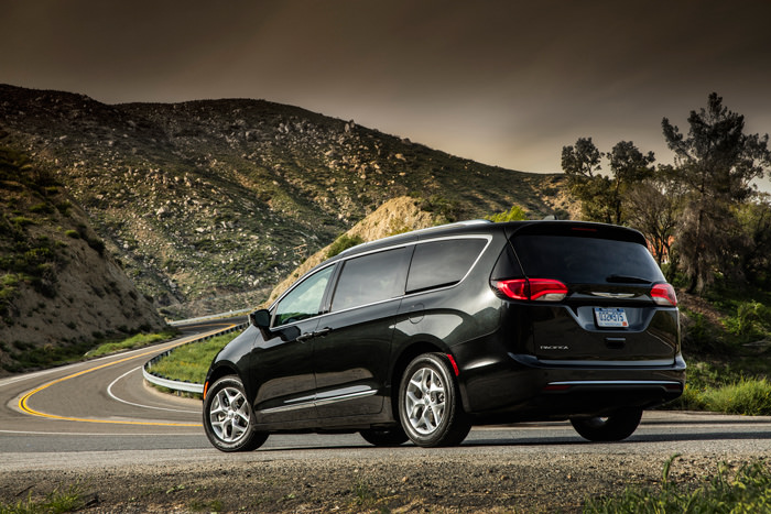 2017 Chrysler Pacifica Touring Colorado Avidgolfer 2017 Chrysler Pacifica